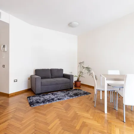 Corner House Apartamento *