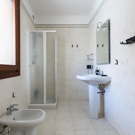 Corner House *